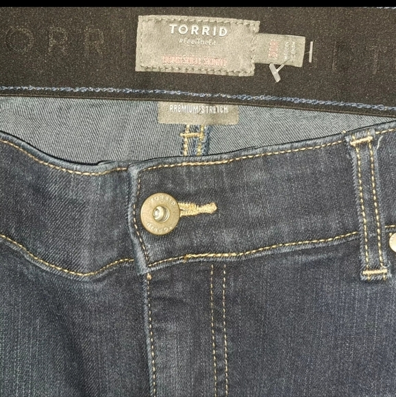 Torrid jeans Size 20R B27#2 - Picture 3 of 7